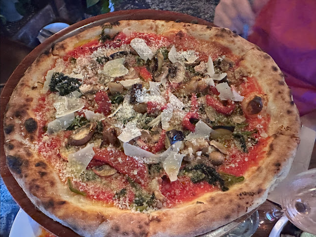 Opinii despre Gigi Pizzeria în Newtown - Hospitality and gastronomy