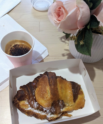 38 Mann St, Gosford NSW 2250