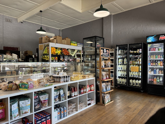 Brewsters Foodstore & Cafe - Garfield