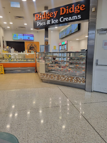 Opinii despre Ridgy Didge Pies Park Beach Plaza în Coffs Harbour - Hospitality and gastronomy