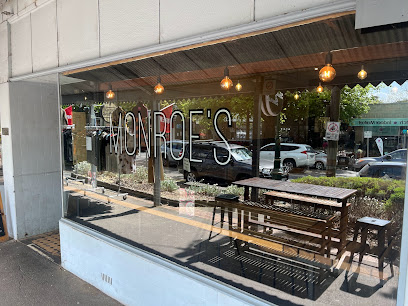 Monroe's Burgers & Beers