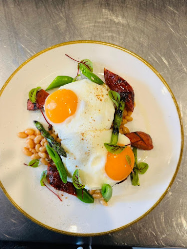 Drake and Duck Cafe - Hospitality and gastronomy