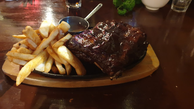 Comentarii opinii despre sSs BBQ Barns Bar N’ Grill