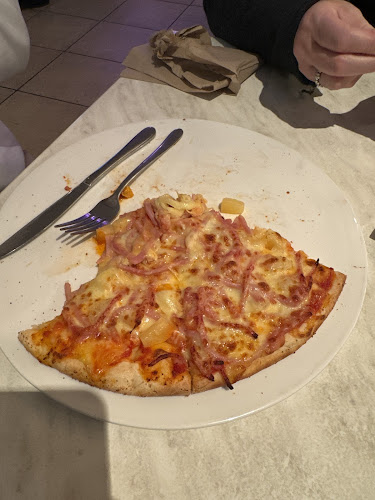 Caloundra Hotel - Hospitality and gastronomy