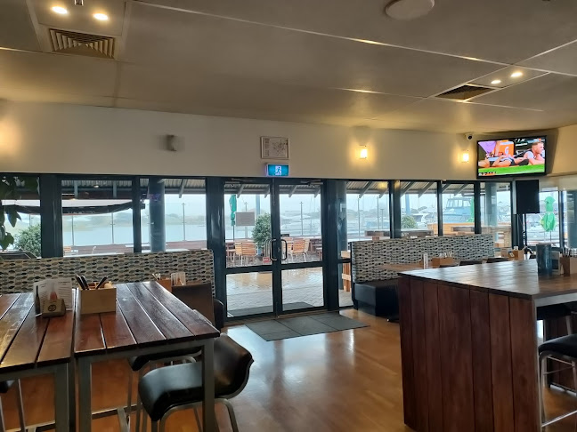 21 Spinnaker Blvd, Geographe WA 6280