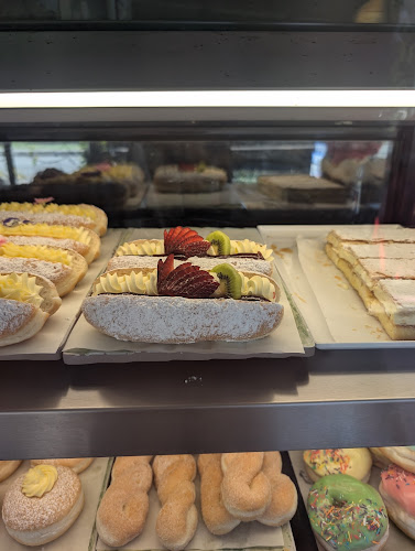 Opinii despre Imbil Town & Country Bakery în Imbil - Hospitality and gastronomy