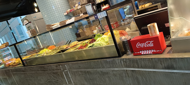 Benny's Bakery Cafe - Hospitality and gastronomy