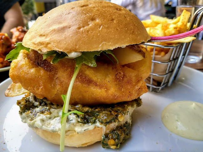 Comentarii opinii despre Buffalo Bar