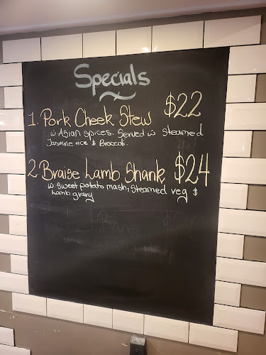 Opinii despre Grafton Hotel în Edmonton - Hospitality and gastronomy