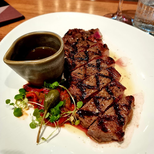 Comentarii opinii despre Rico Bar + Dining