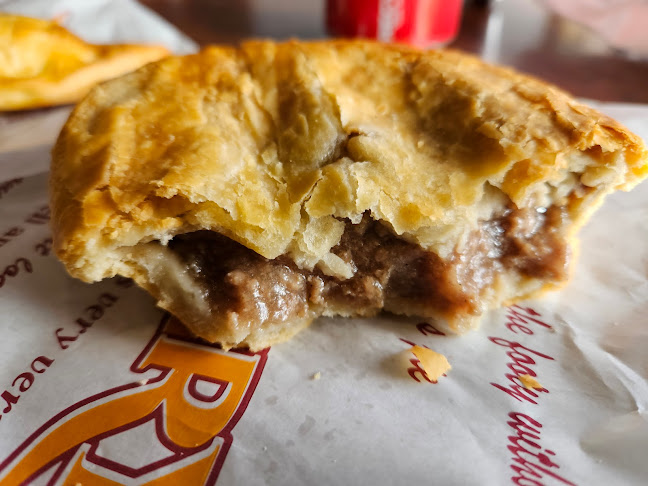 Opinii despre Waack's Bakery Ararat în Melbourne - Hospitality and gastronomy