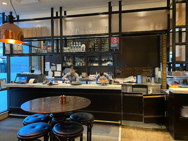 Georgie Wine Bar - Hospitality and gastronomy