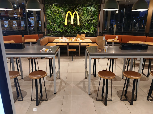 Opinii despre McDonald's South Melbourne în South Melbourne - Hospitality and gastronomy