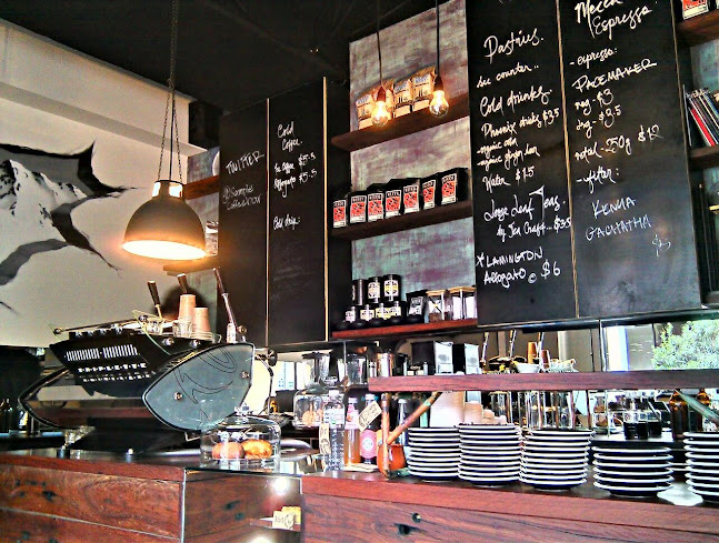 Shop 1a, 118 Devonshire Street (cnr, Holt St, Surry Hills NSW 2010