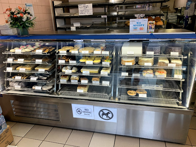 Lee's Cakes & Pastries Bakery Palm Beach - Palm Beach