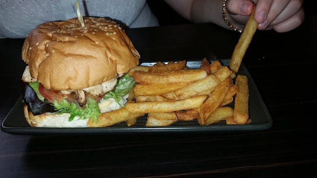 1 Reserve Rd, Upper Coomera QLD 4209