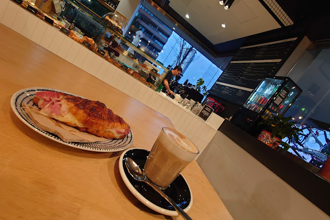 Saluministi Docklands