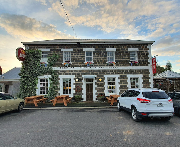 ELEPHANT BRIDGE HOTEL - Darlington