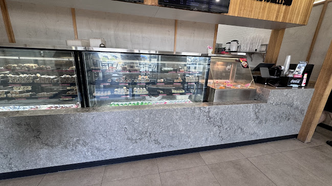 Rice to Meet You - Hospitality and gastronomy