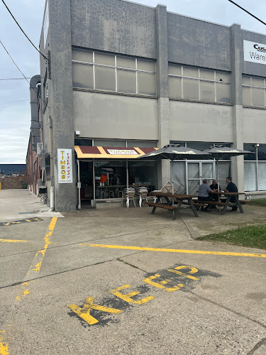 Comentarii opinii despre Timbo's Takeaway