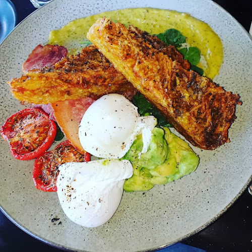 Opinii despre Haig St Cafe & Restaurant Kirra în Coolangatta - Hospitality and gastronomy