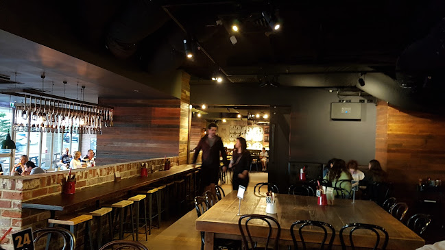 Grill'd Burgers - Scarborough - Scarborough