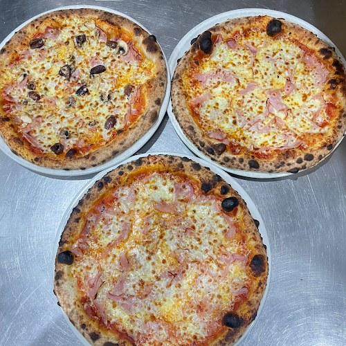 La Q Woodfired Pizza , Italian Restaurant and La Q Kebab Kew - Hospitality and gastronomy