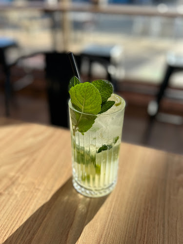 Opinii despre Peachy's Bar în Swan Hill - Hospitality and gastronomy