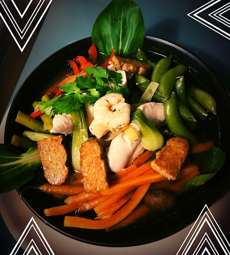 KM Catering Co. - Boulder