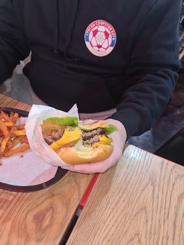 Comentarii opinii despre Burger Incredible