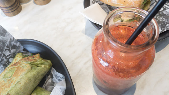 Opinii despre Black Cup Cafe în East Geelong - Hospitality and gastronomy