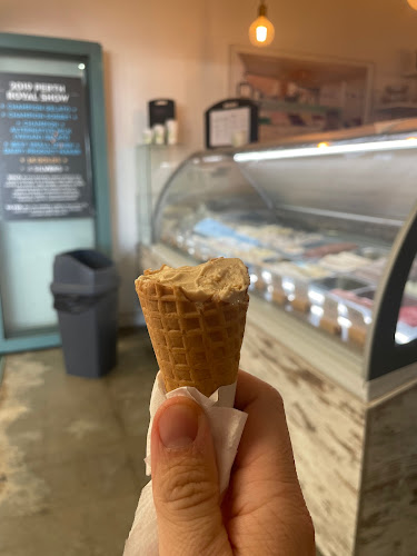 Comentarii opinii despre The Milk Barrel