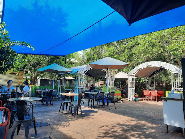 Snag & Brown - Annerley