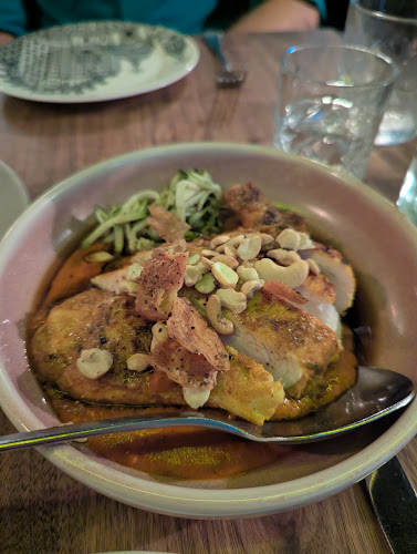 Lions And Tigers - Fremantle