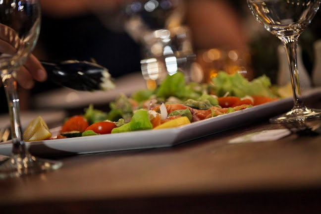 Opinii despre Coral Coast Catering în Cairns City - Hospitality and gastronomy