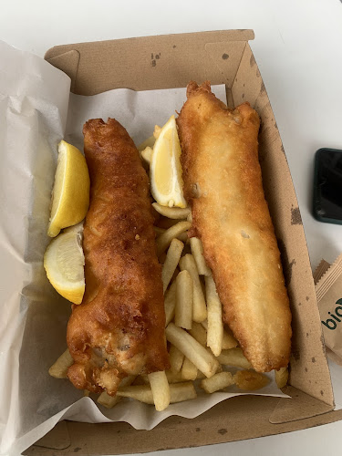 Opinii despre Bradlees Beachside Takeaway în Bargara - Hospitality and gastronomy