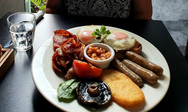 The Coffee Club Café - DFO Jindalee