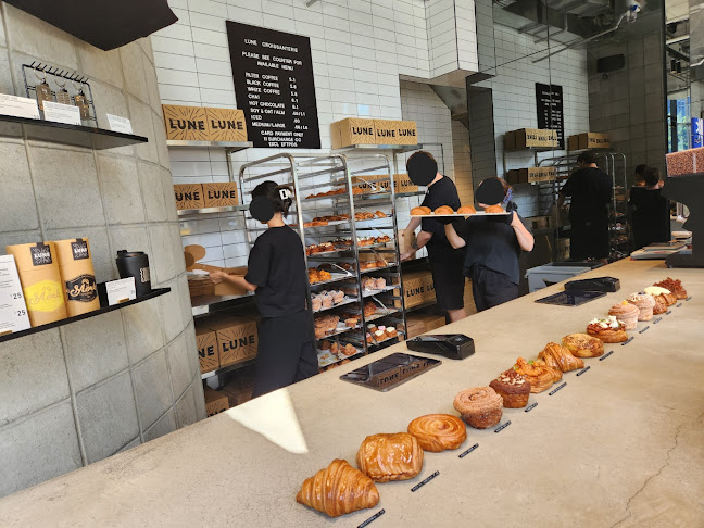 Lune Croissanterie South Brisbane - Hospitality and gastronomy