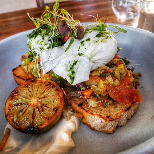 Opinii despre NOA Eat Drink Share în Edge Hill - Hospitality and gastronomy