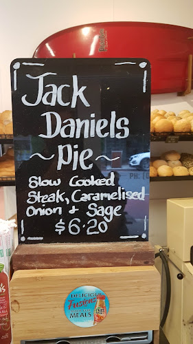 Opinii despre Main Beach Bakery în Main Beach - Hospitality and gastronomy