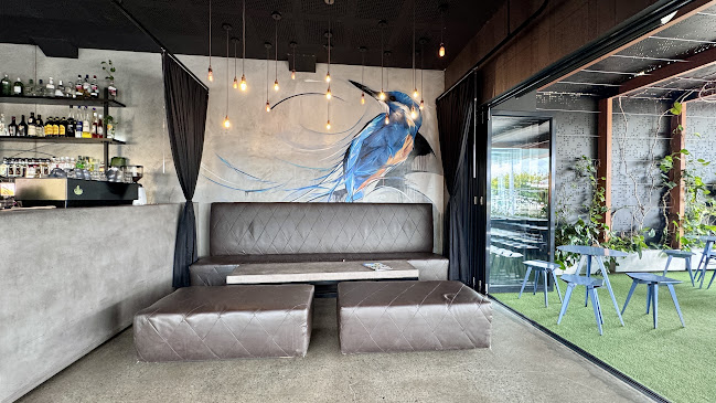 Comentarii opinii despre Lightbox Espresso & Wine Bar