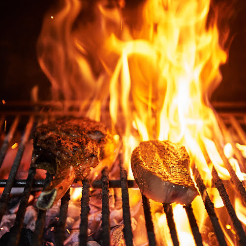 Debutant - Hospitality and gastronomy