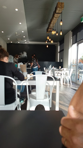 Opinii despre Puddle Cafe în Franklin - Hospitality and gastronomy