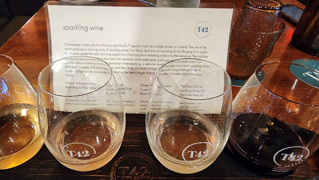 Comentarii opinii despre T42 Hobart