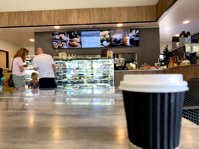 Miami Bakehouse Myalup - Hospitality and gastronomy