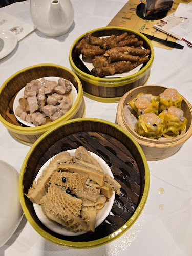 Star House Chinese Restaurant - Hospitality and gastronomy