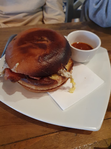 Comentarii opinii despre The Deck Cafe Lovedale