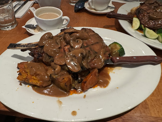 335 Dorset Rd, Croydon VIC 3136