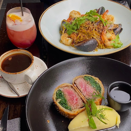 The Breslin Steakhouse - Hospitality and gastronomy