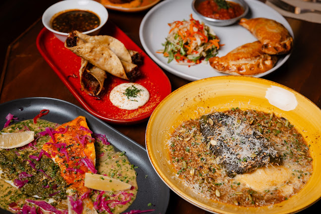 Opinii despre The Lass O'Gowrie Hotel în Wickham - Hospitality and gastronomy